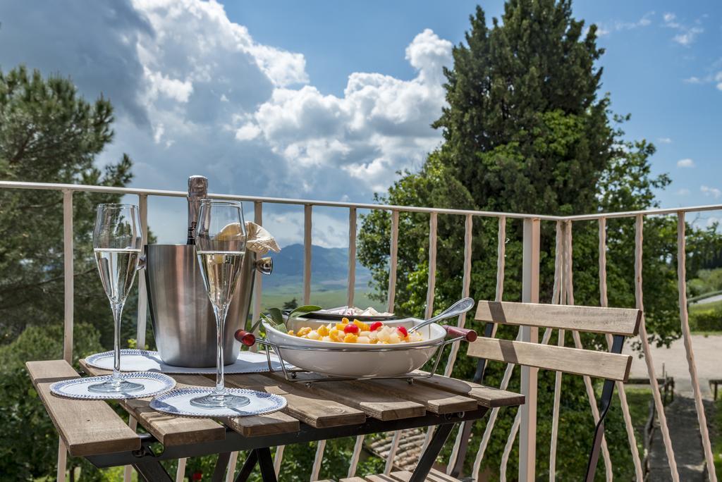 Hotel Il Cavallino Blu ヴォルテッラ エクステリア 写真