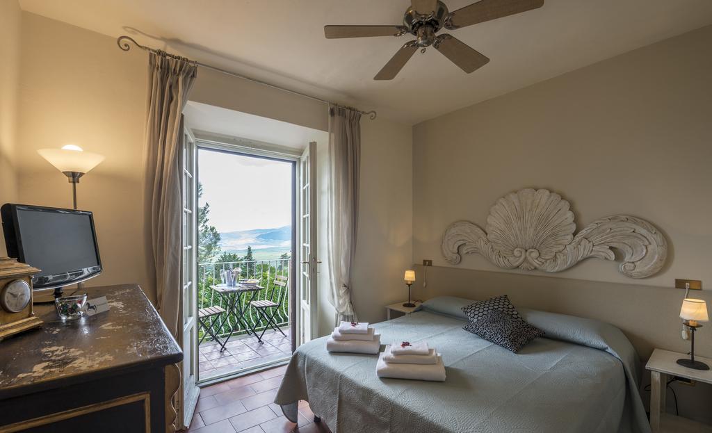 Hotel Il Cavallino Blu ヴォルテッラ エクステリア 写真