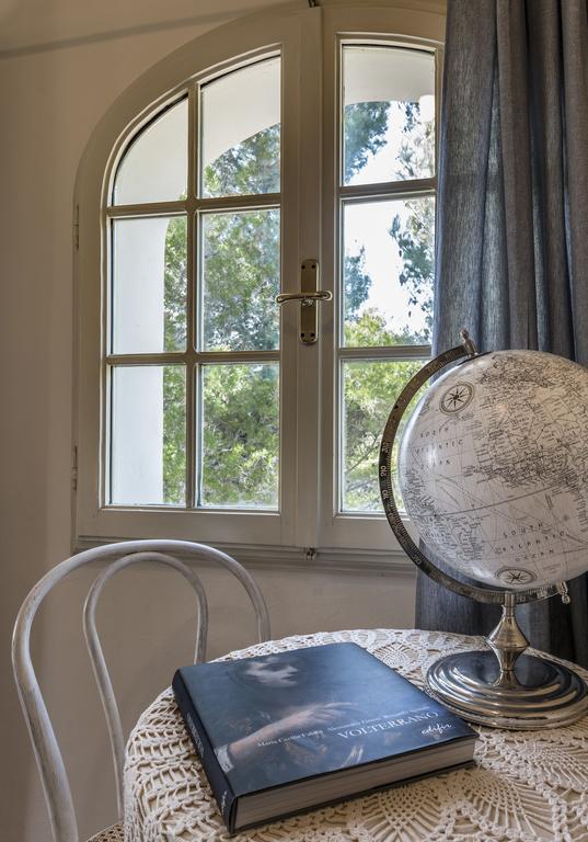 Hotel Il Cavallino Blu ヴォルテッラ エクステリア 写真