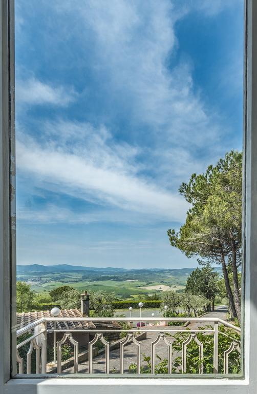 Hotel Il Cavallino Blu ヴォルテッラ エクステリア 写真